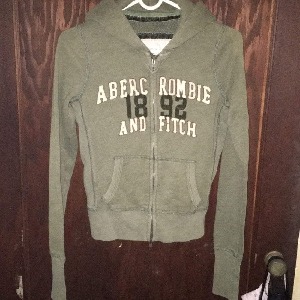 Abercrombie army green jacket💚